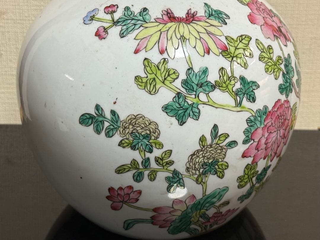 中国　清時代　同治年製　粉彩　花卉紋瓶　高さ約33.5cm 送料込み260326