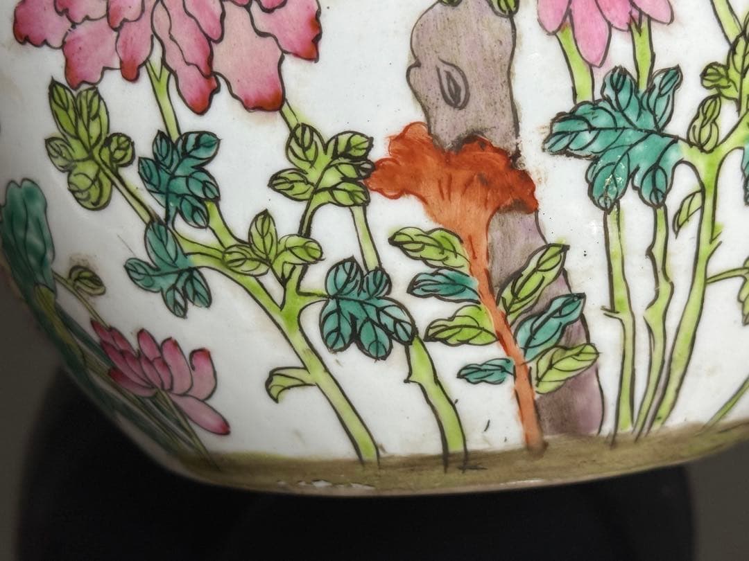 中国　清時代　同治年製　粉彩　花卉紋瓶　高さ約33.5cm 送料込み260326