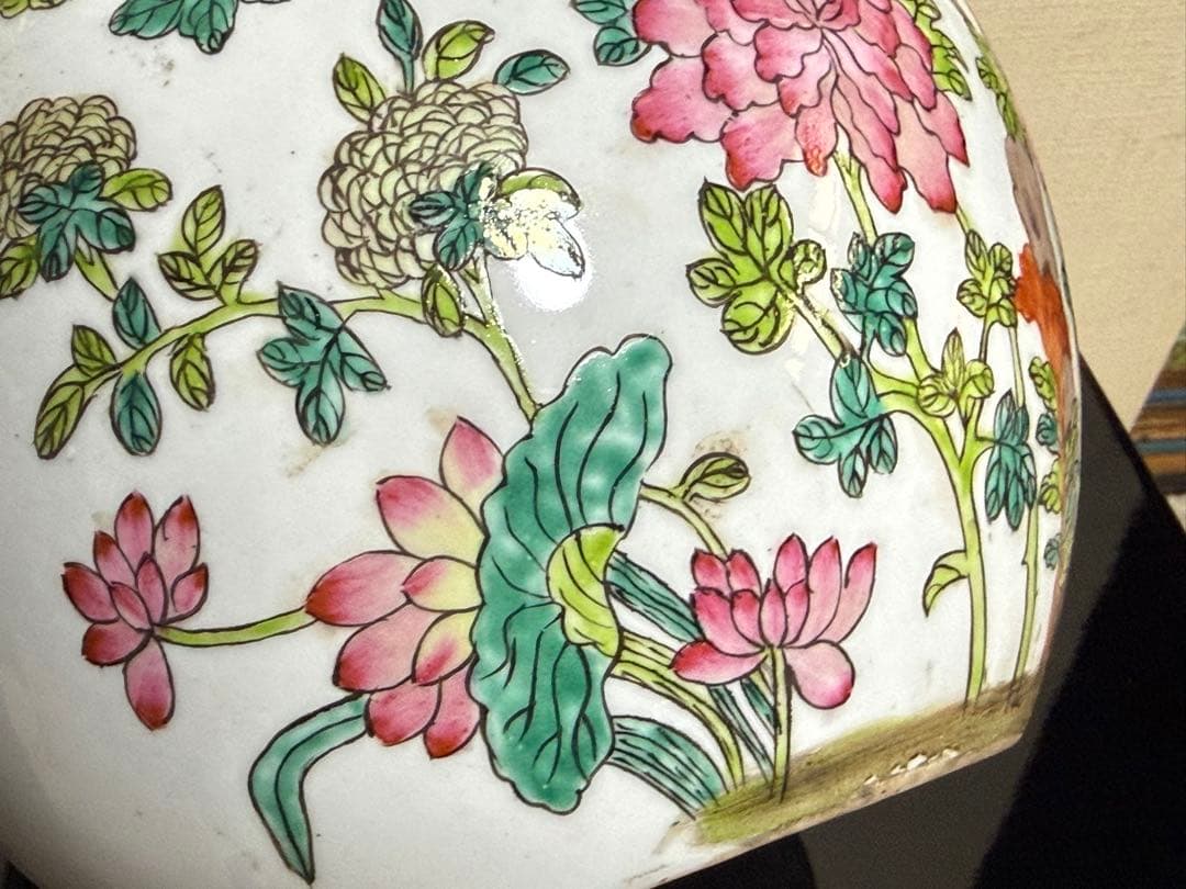 中国　清時代　同治年製　粉彩　花卉紋瓶　高さ約33.5cm 送料込み260326