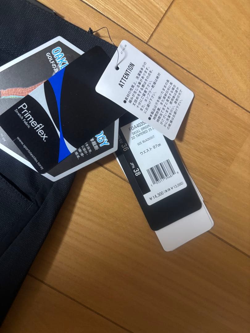 Oakley メンズパンツ　JPN38