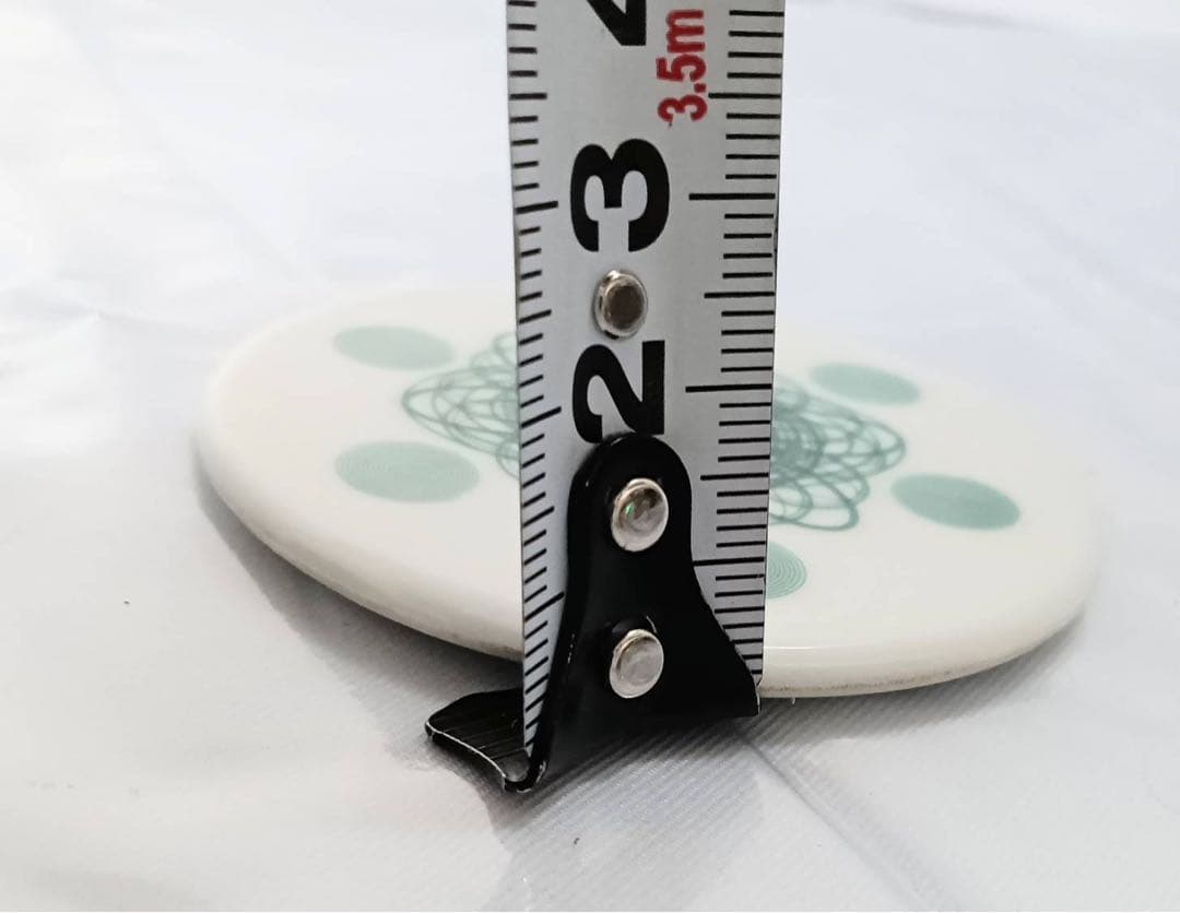 足立育朗 フロープレート 有田焼 直径 約7cm 形態 色 グリーン