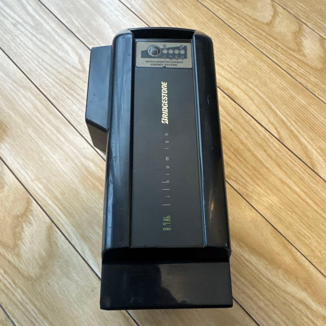 アシスタUSTD26インチバッテリー2個後輪タイヤ付き