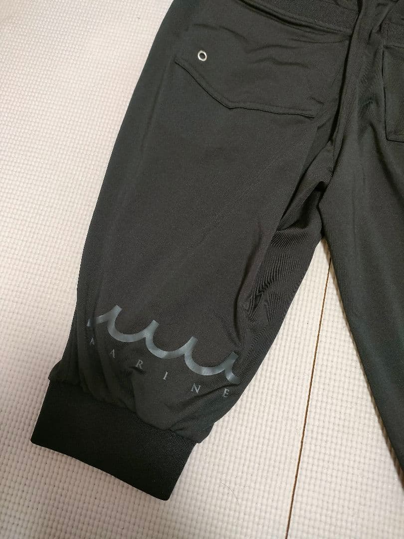 ムータマリン ゴルフ パンツ 8ロゴジップ 黒　ハーフパンツ　ジョガー