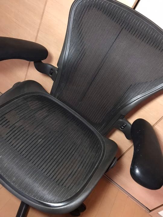 HermanMillerハーマンミラーアーロンチェアClassic中古