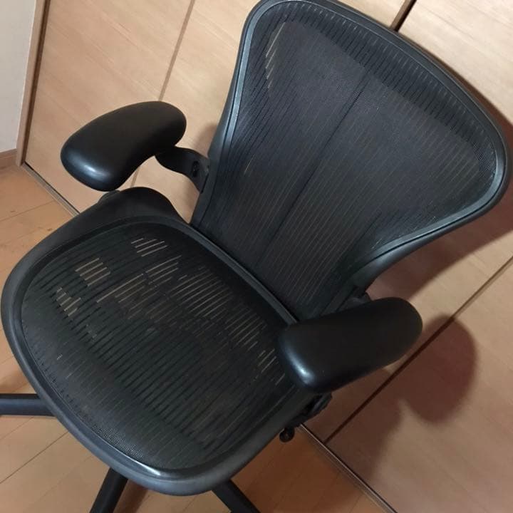 HermanMillerハーマンミラーアーロンチェアClassic中古