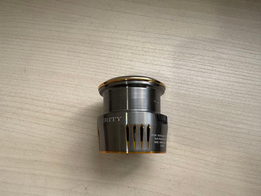 ★☆ダイワ 23エアリティ LT2500S-XH スプール 超美品