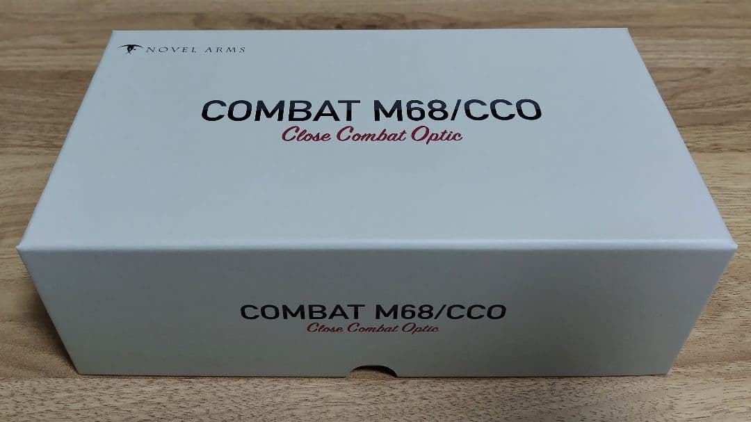 ノーベルアームズ COMBAT M68 CCO(予備電池付き)