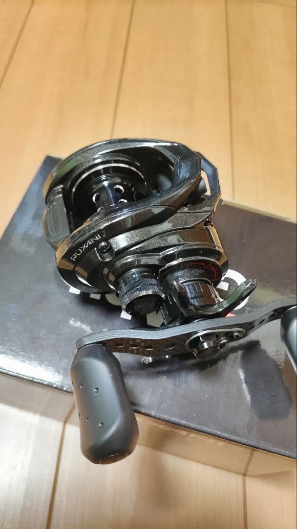 アブガルシア ロキサーニ7 右