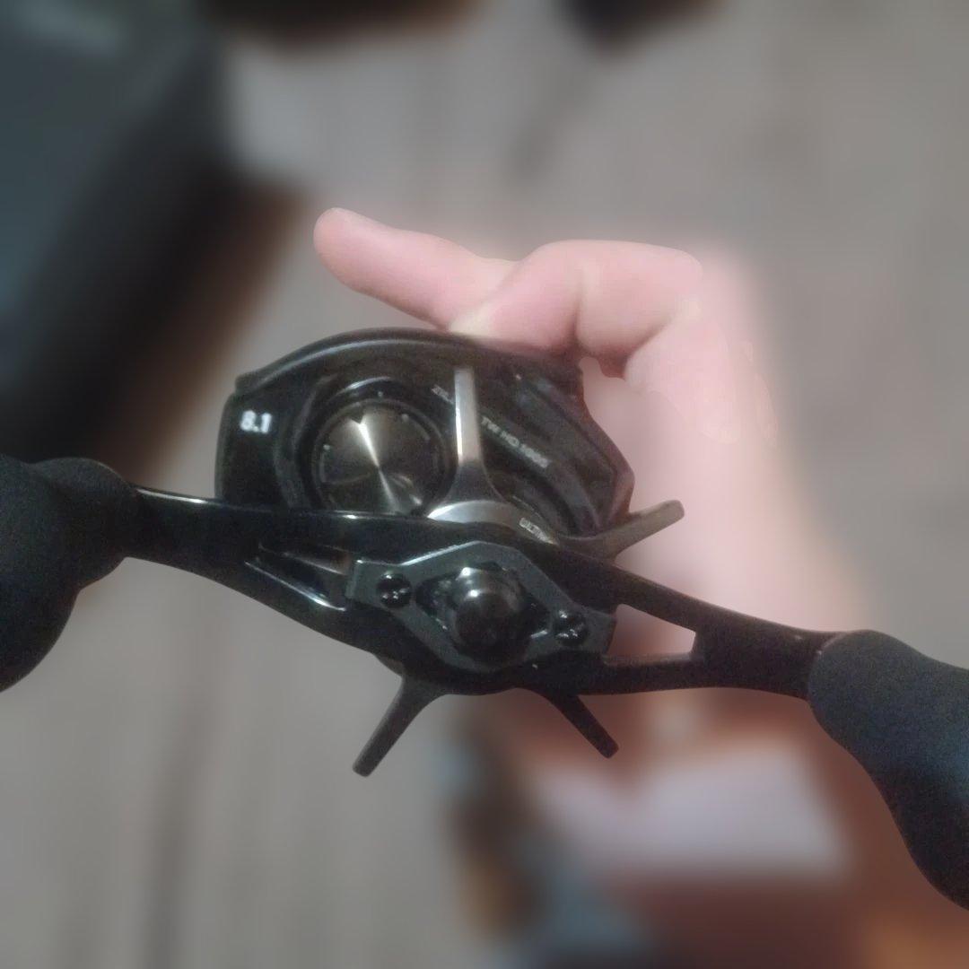 Daiwa ZILLION TW HD 100SH ベイトリール