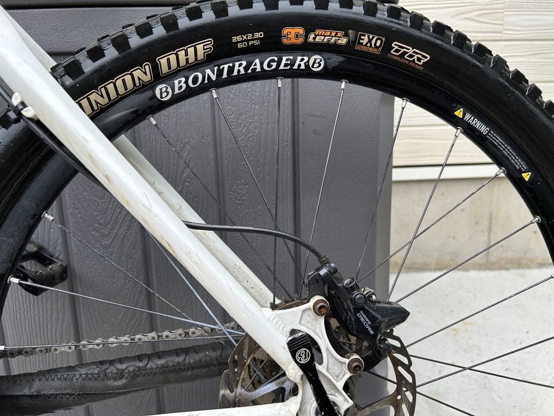 TREKトレック69er (Lサイズ)