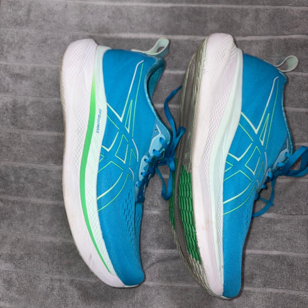 ASICS ランニングシューズ グライドライド マックス　27.5cm