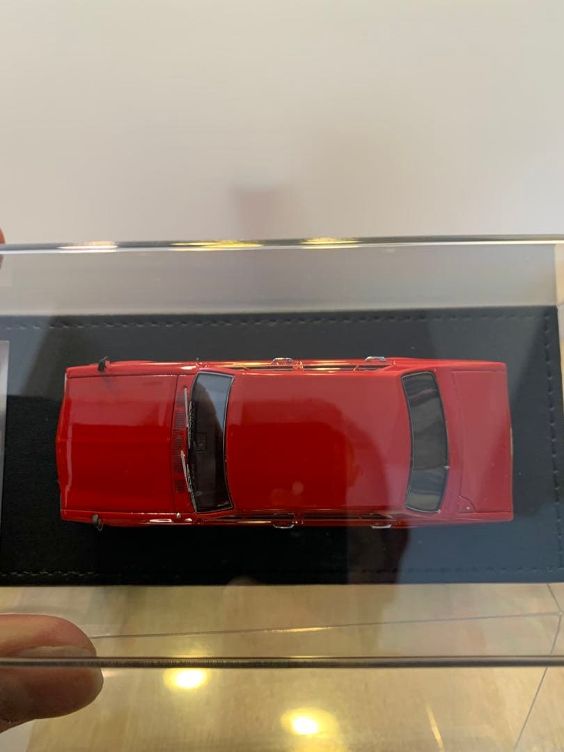イグニッションモデル　1/43 スカイライン　GT-R PGC10 レッド