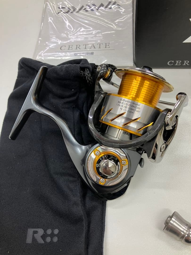【13セルテート2500　リール】ダイワ　スピニングリール