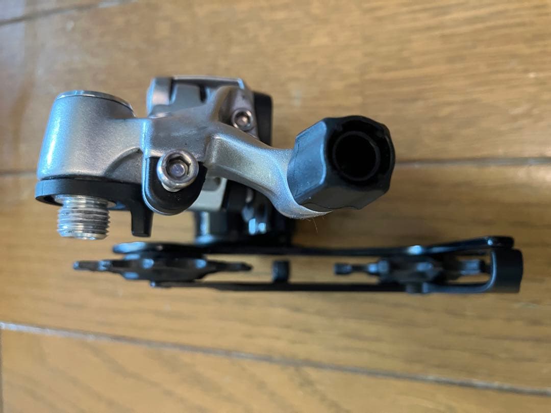 SRAM RIVAL1 リアディレイラー　ミドル（MAX 36T）美品
