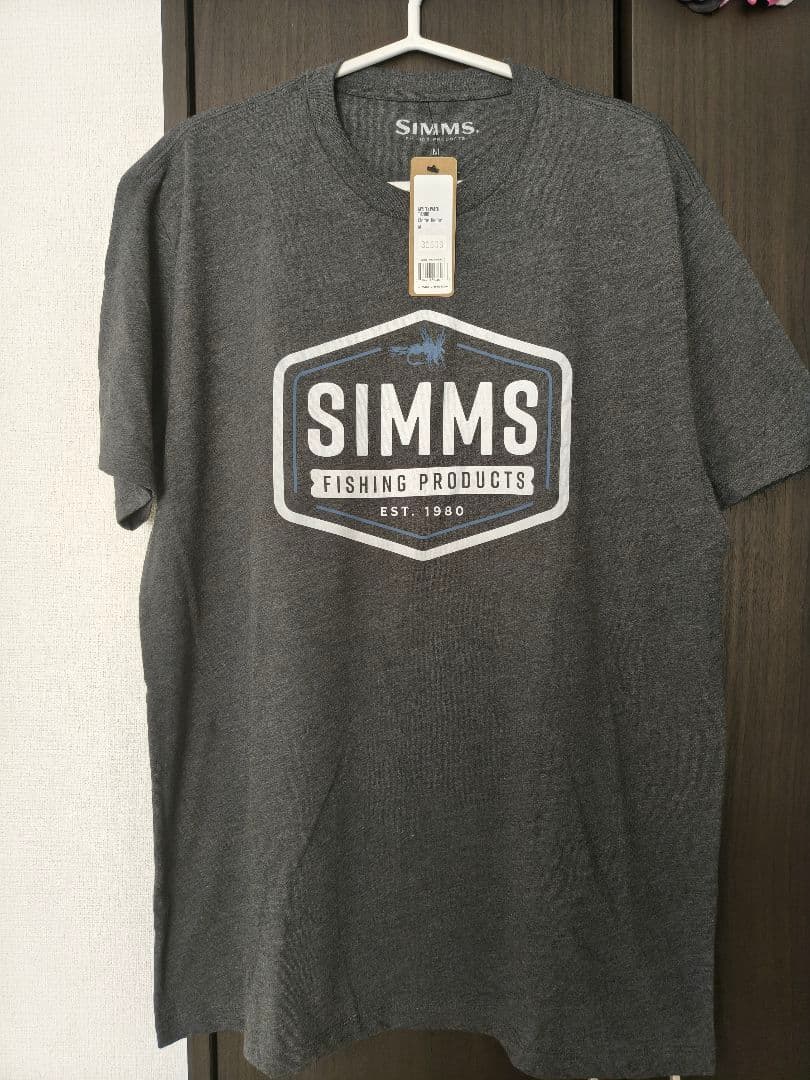 SIMMS ☆ シムス チャコールグレーのＴシャツ 新品未使用タグ付