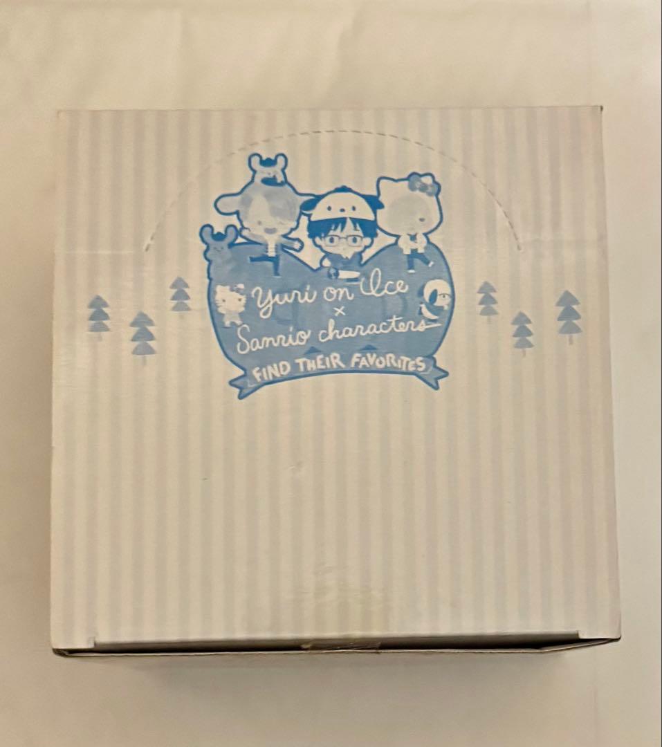 【新品未開封】ユーリ!!! on ICE×サンリオキャラクターズ もちころりん