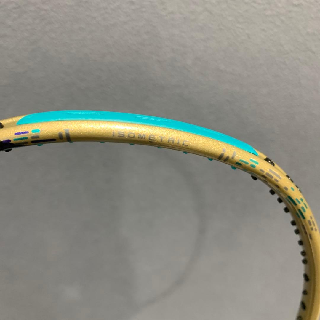専門店会限定カラー　アストロクス88dproBPバドミントンラケット 4U5