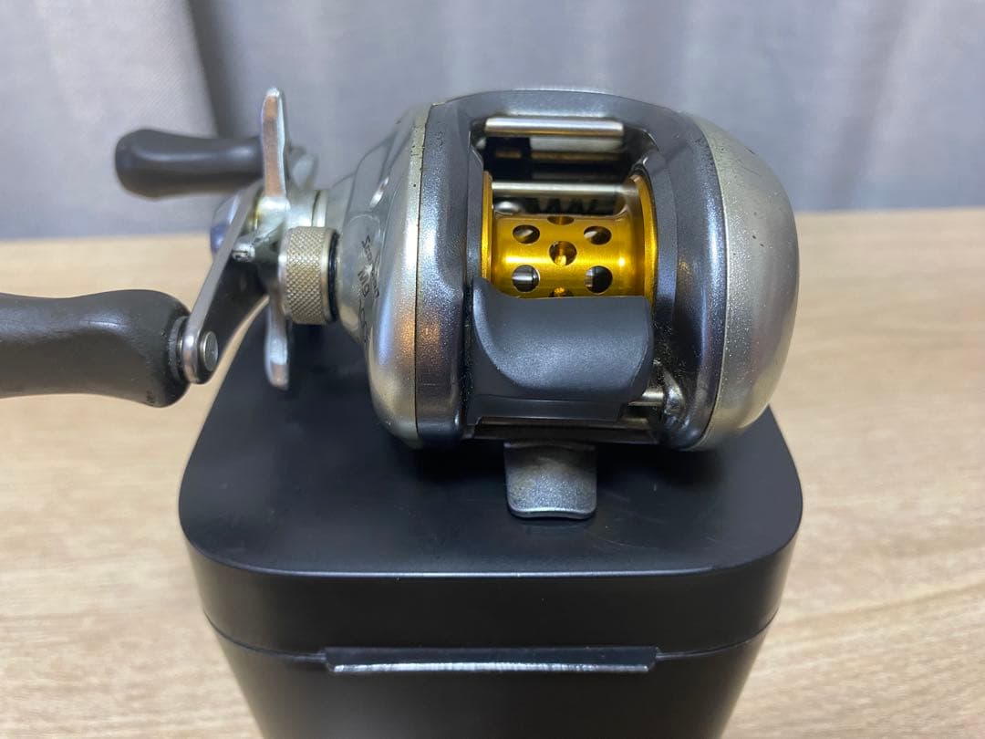 ◆SHIMANO◆ Scorpion Mg 1001 ベイトリール