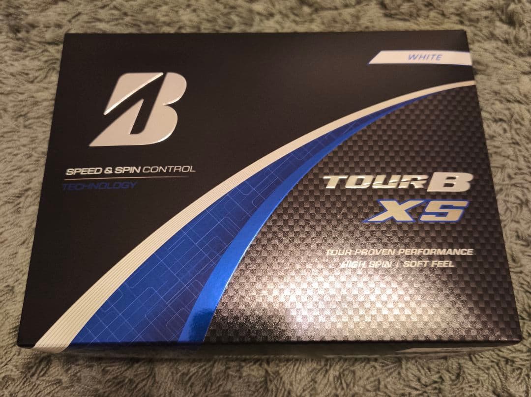 BRIDGESTONE TOUR B XS × トヨタCROWN70周年コラボ