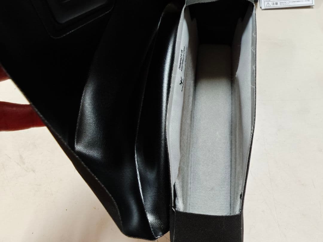 APIDURA レーシング・トップチューブパック・ボルトオン（1L）