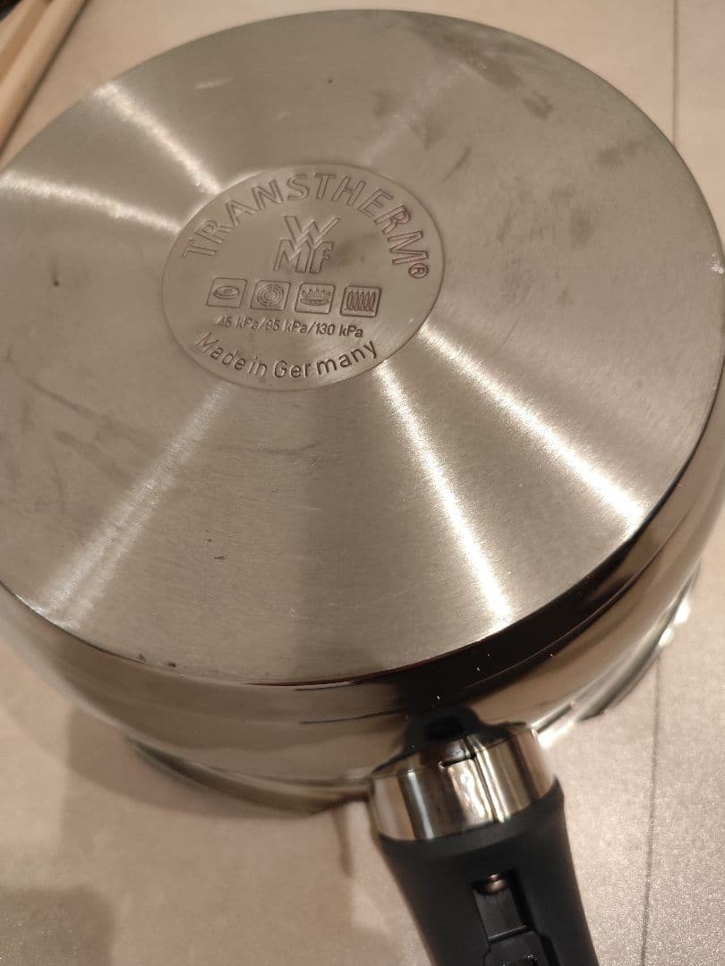 WMF PERFECT PLUS 家庭用圧力鍋 3.0L 蓋無し ジャンク