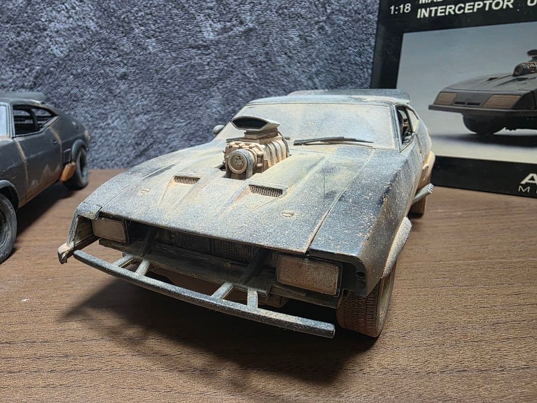 AUTOart製 1/18 THE ROAD WARRIOR エイジング加工品