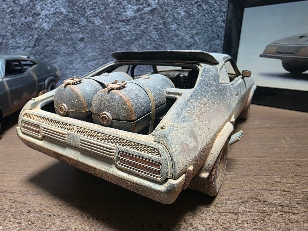 AUTOart製 1/18 THE ROAD WARRIOR エイジング加工品