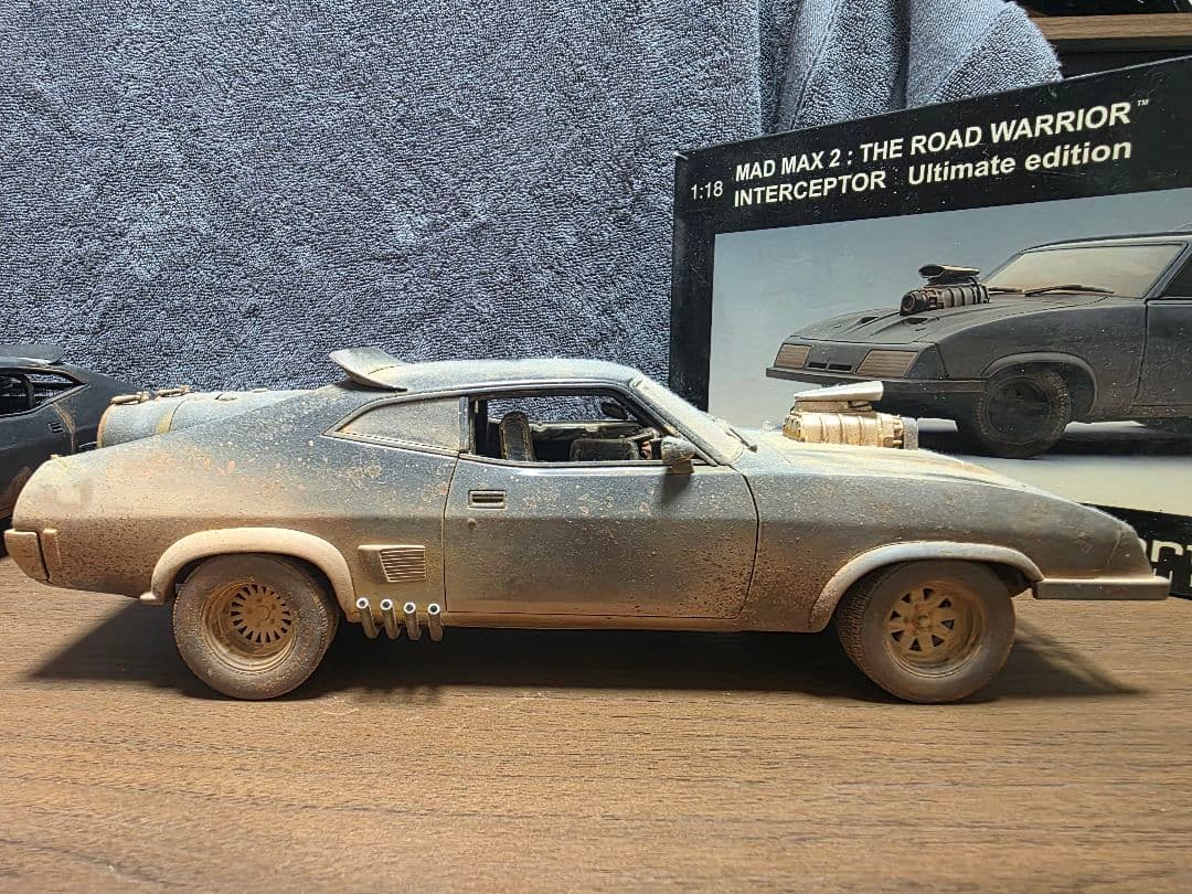 AUTOart製 1/18 THE ROAD WARRIOR エイジング加工品