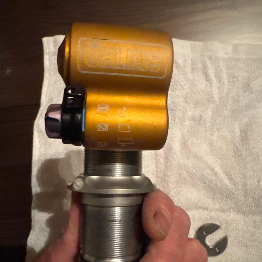 Öhlins TTX22M.2 Coilリアショック230×60※スプリング無し