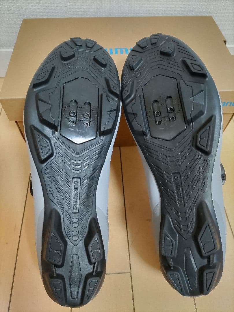 極美品　SHIMANO（シマノ） SH-XC302　spdシューズ　43サイズ