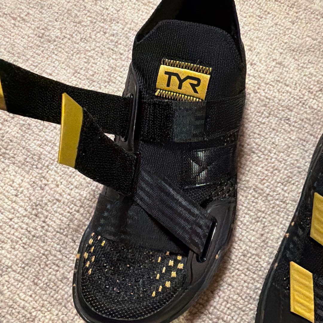 その他 TYR DropZero Barefoot Trainer 23.5