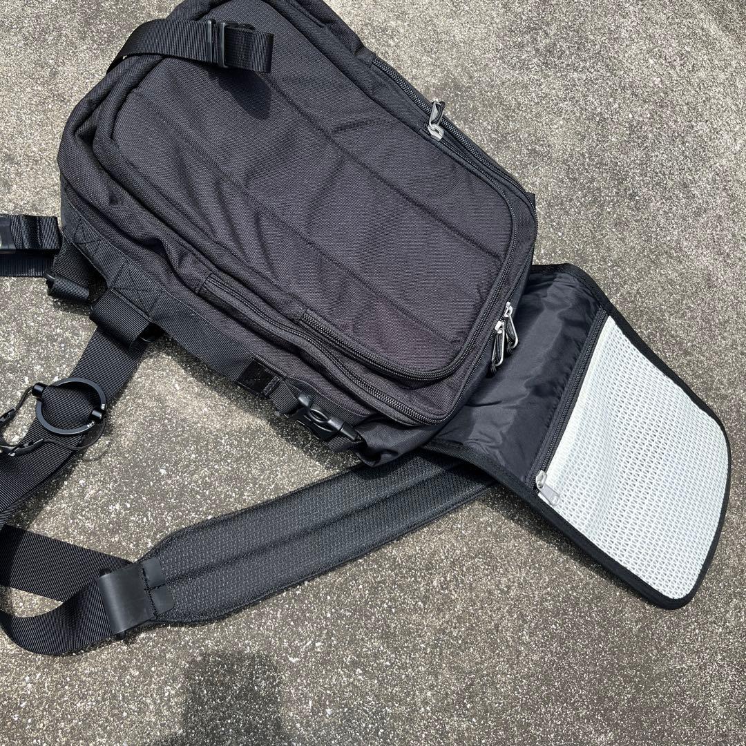 良品 kriegaクリーガ 防水 SLING PRO メッセンジャー バッグ