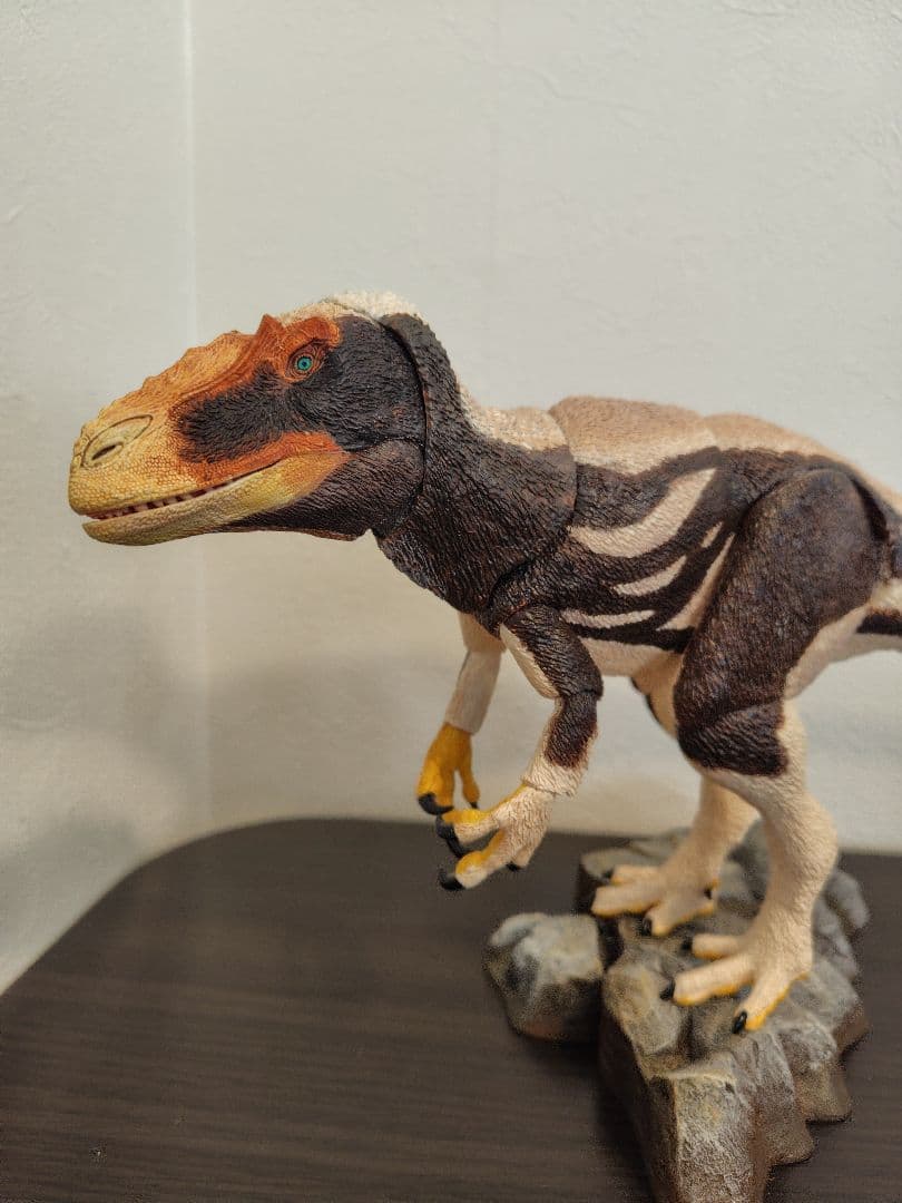 beasts of the mesozoic　ユウティラヌス　恐竜　フィギュア