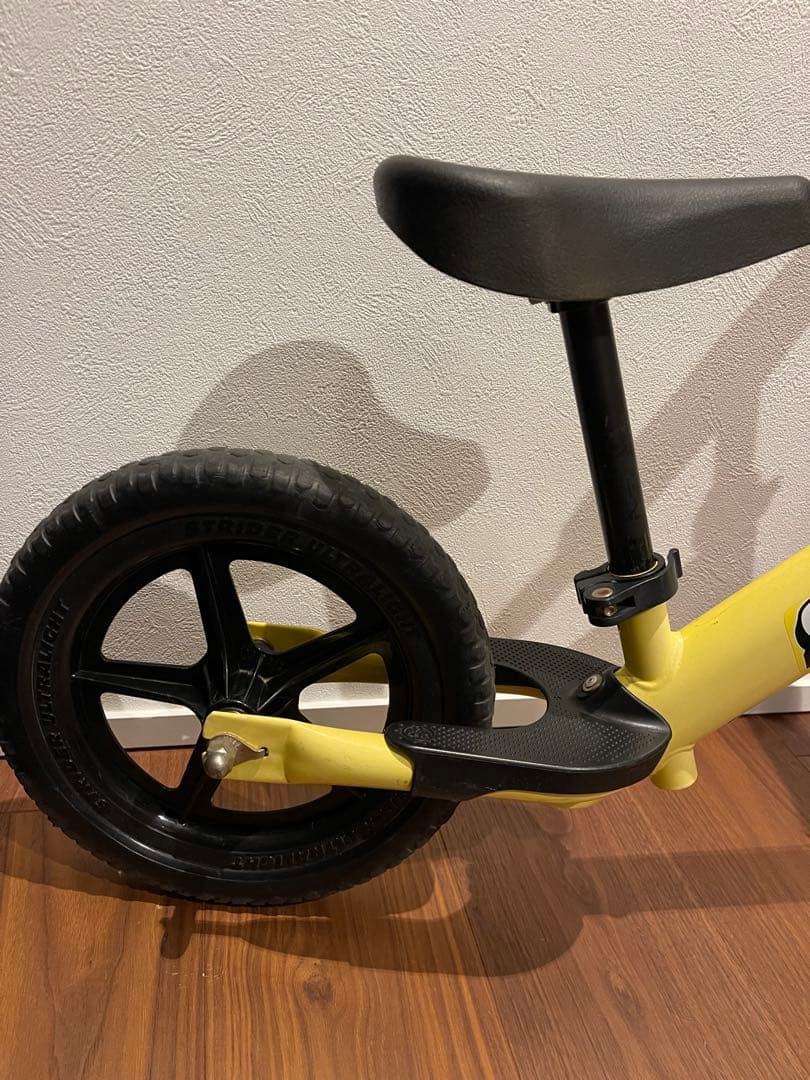 STRIDER ストライダー スポーツモデル 12インチ　イエロー　日本正規品
