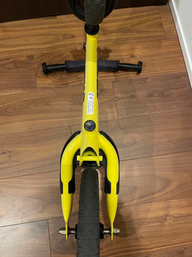 STRIDER ストライダー スポーツモデル 12インチ　イエロー　日本正規品