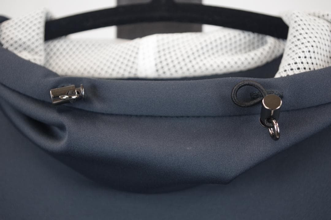 LANVIN SPORT ダークグレー フード付き ベスト❁0240