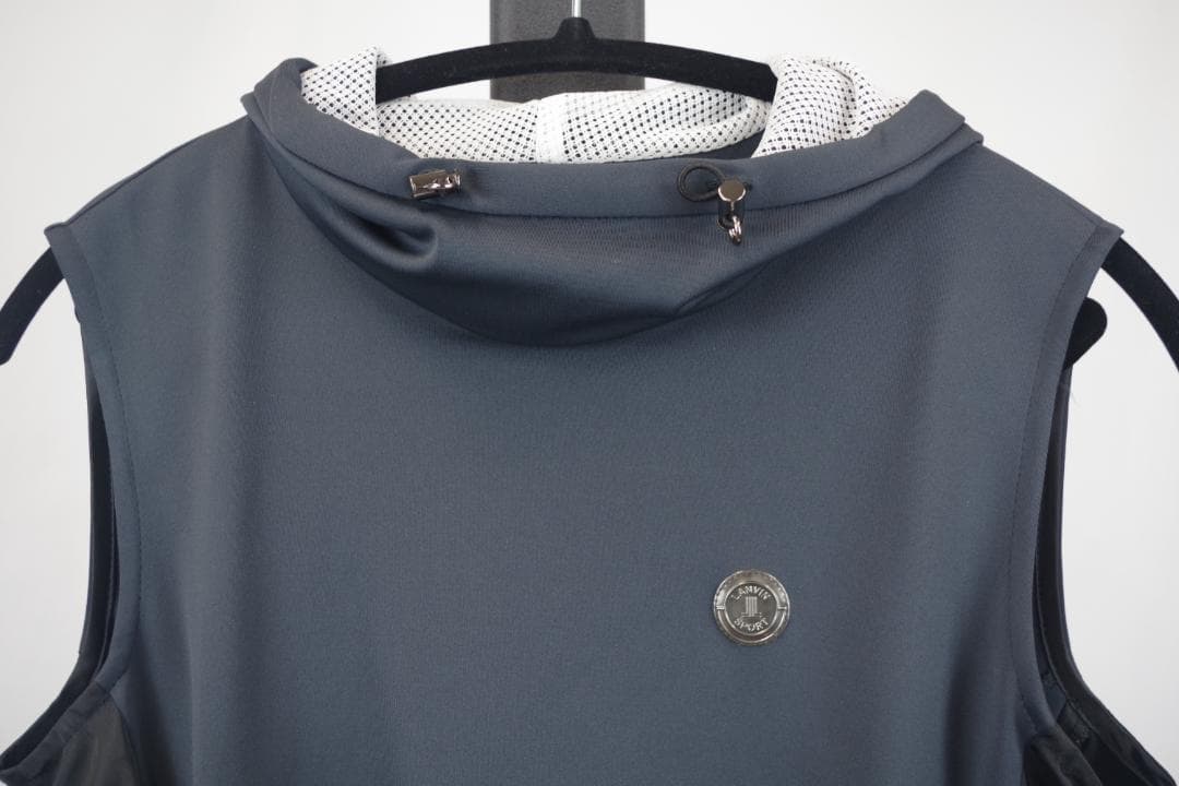 LANVIN SPORT ダークグレー フード付き ベスト❁0240