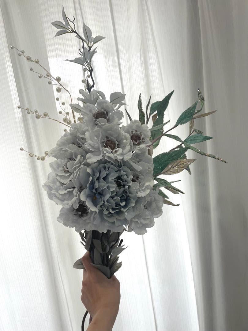 ブルー系 、ホワイト系造花アレンジメント