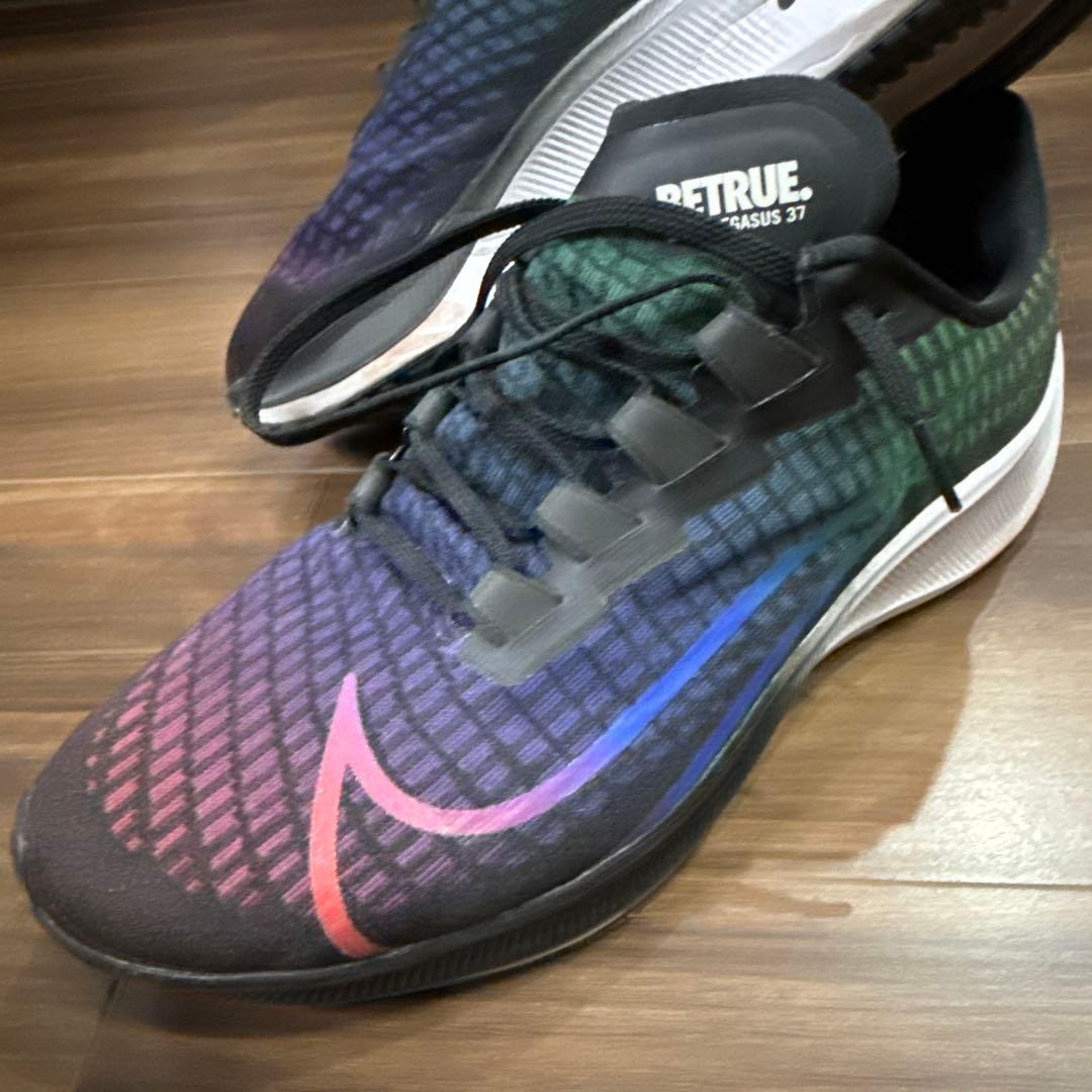 ナイキ　ズームペガサス37 BETRUE zoom PEGASUS37