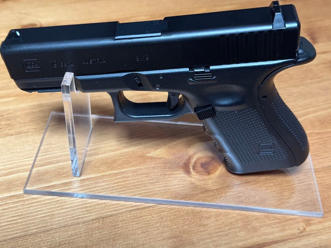 東京マルイガスガンGlock19 GEN4＋ホルスター