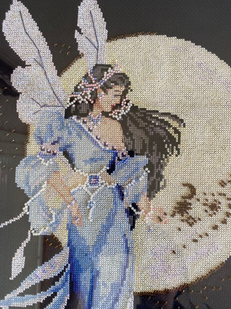 妖精と月の刺繍　額入り　Moon Fairy Spirit クロスステッチ