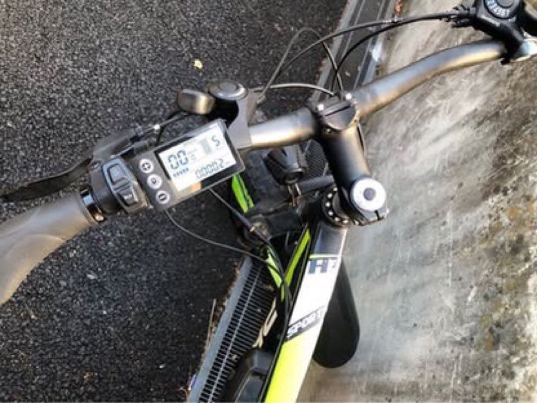 電動アシスト自転車 直接引き取りだけ。