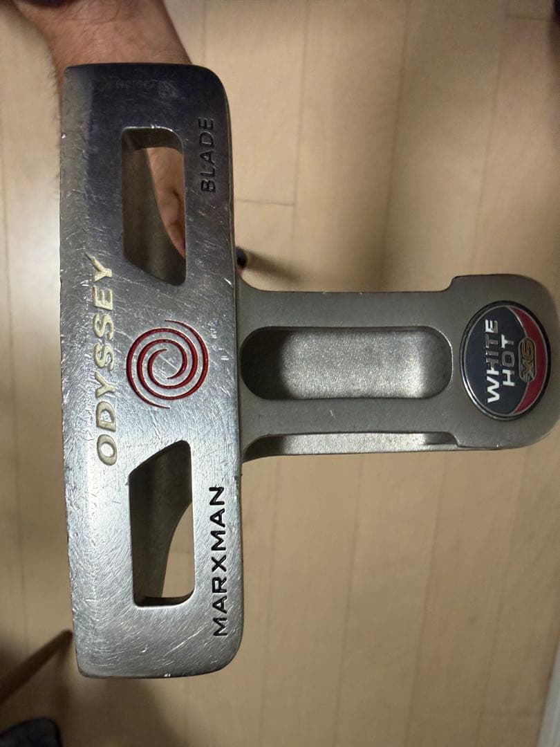 ODYSSEYとSuper Stroke パター3本セット
