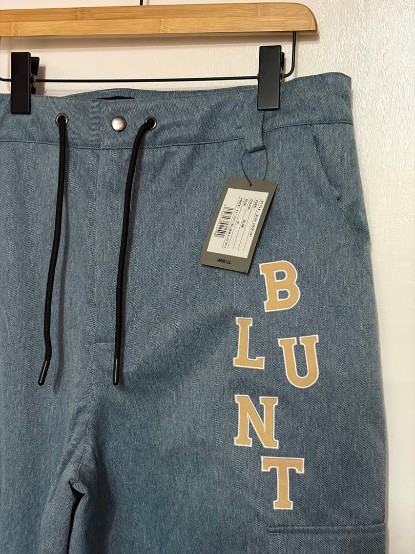 新品未使用品　BLUNT XLサイズ STREET pant タグ付送料込み