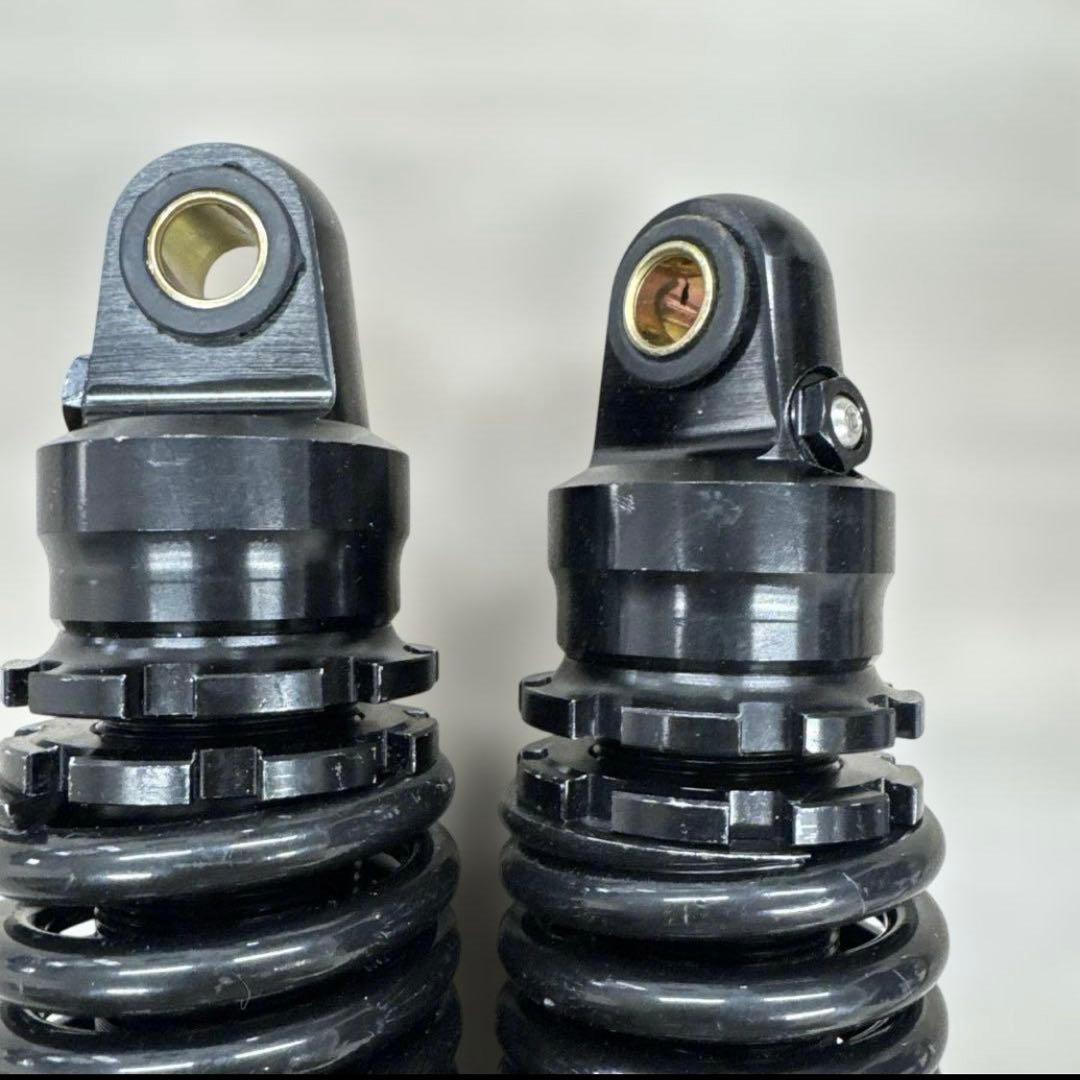 RFY製リアサスペンション 左右 黒 社外 中古 バイク 部品