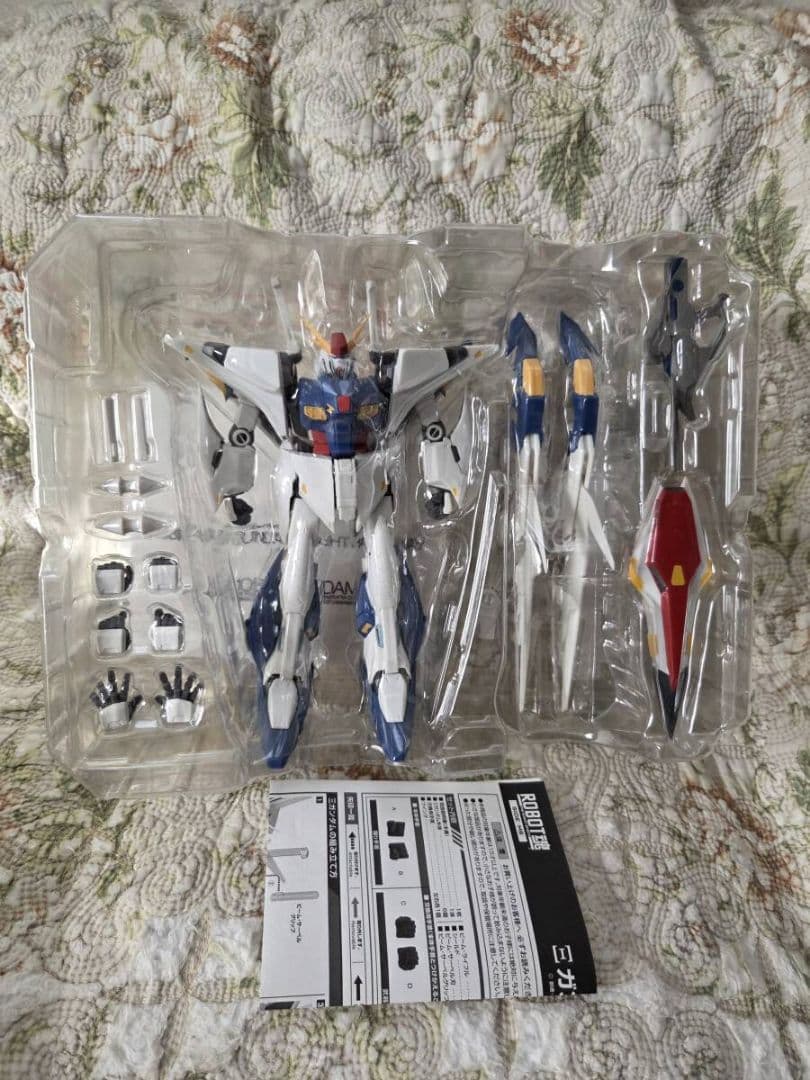 ROBOT魂 閃光のハサウェイ Ξガンダム(クスィーガンダム)フィギュア 交渉可