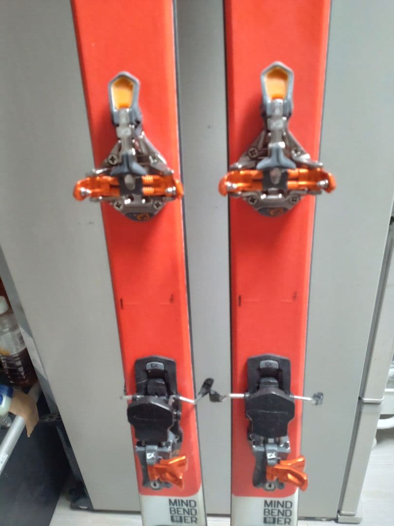 スキー用シール レッド模様付き　G3