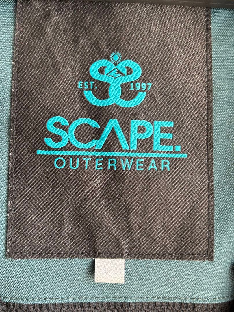 ⭐︎レディーススノーボードウエア⭐︎★scape★⭐︎美品⭐︎Mサイズ