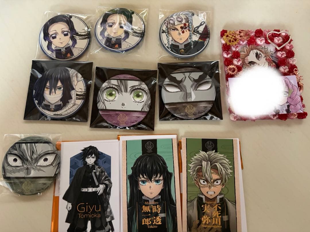 鬼滅の刃 缶バッジ、マスコット、紙類
