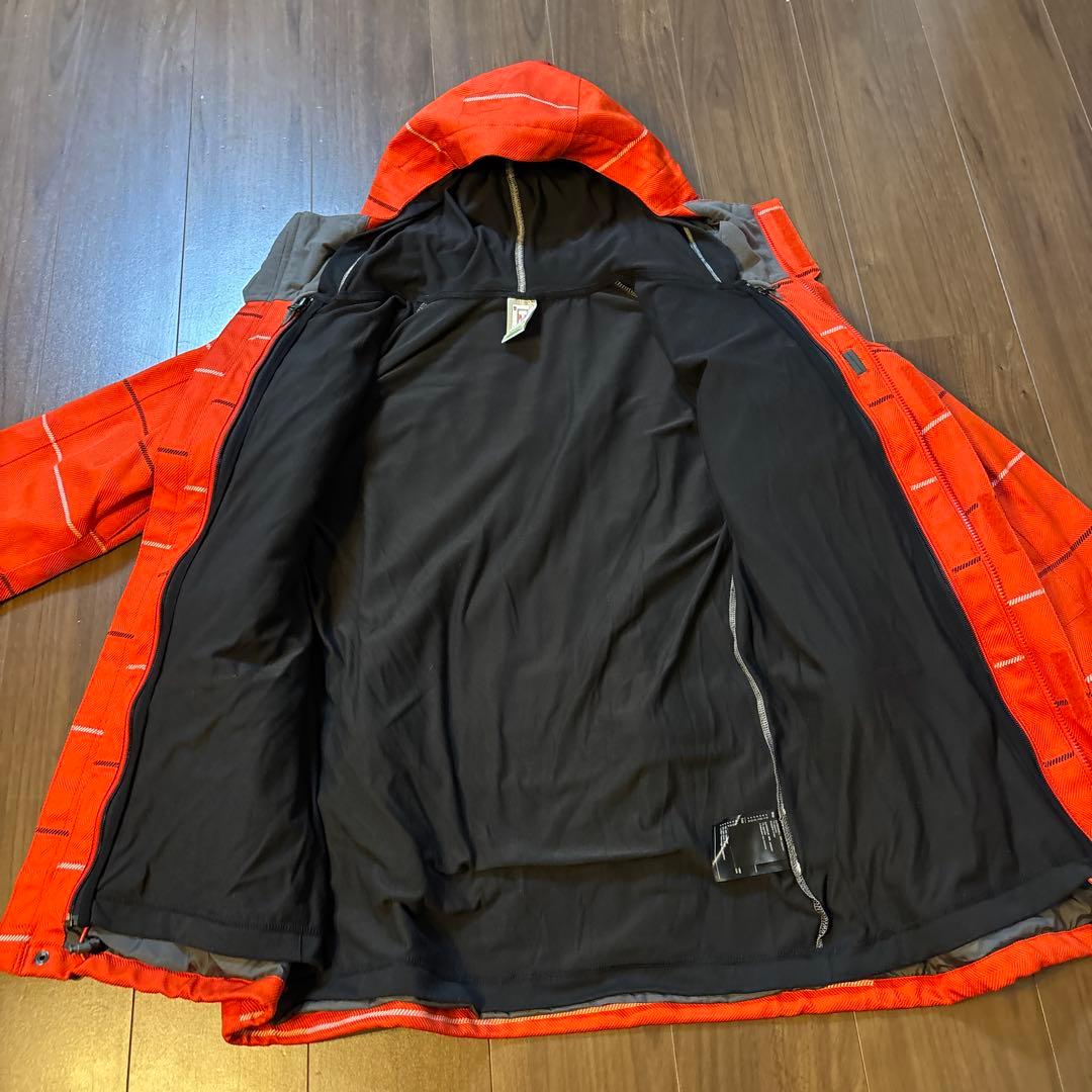 BURTON 男性用スノボウェアMサイズ